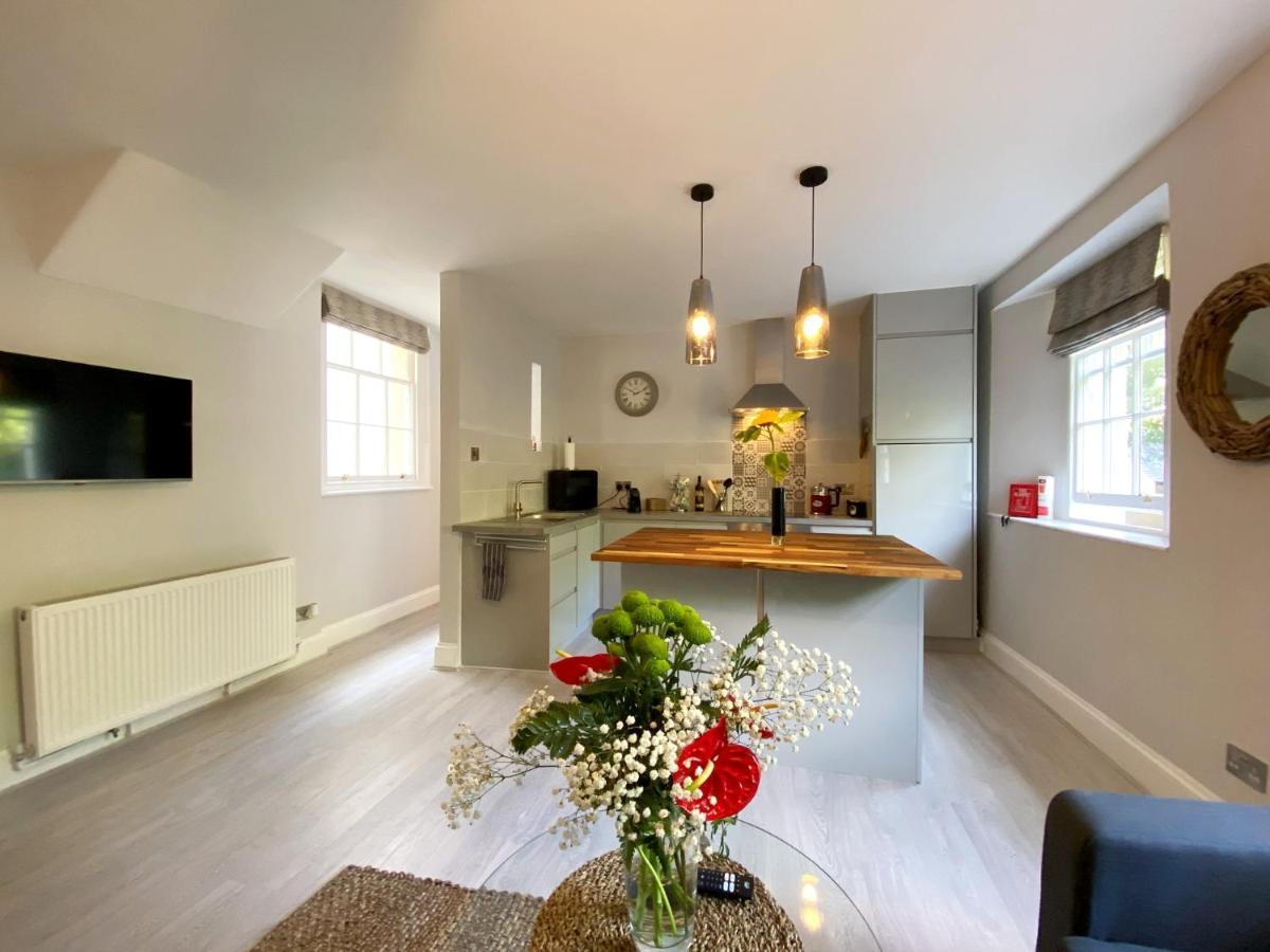 Meadfoot Bay Apartment At Hesketh Crescent Torquay Luaran gambar